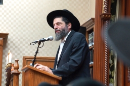 Rav Fasman - Harav Yoel Burstzyn, Menahel Bais Yaakov of Los Angeles